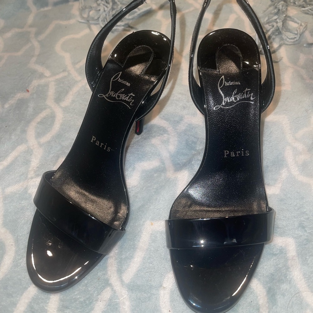 💋 Brand new Christian Louboutins